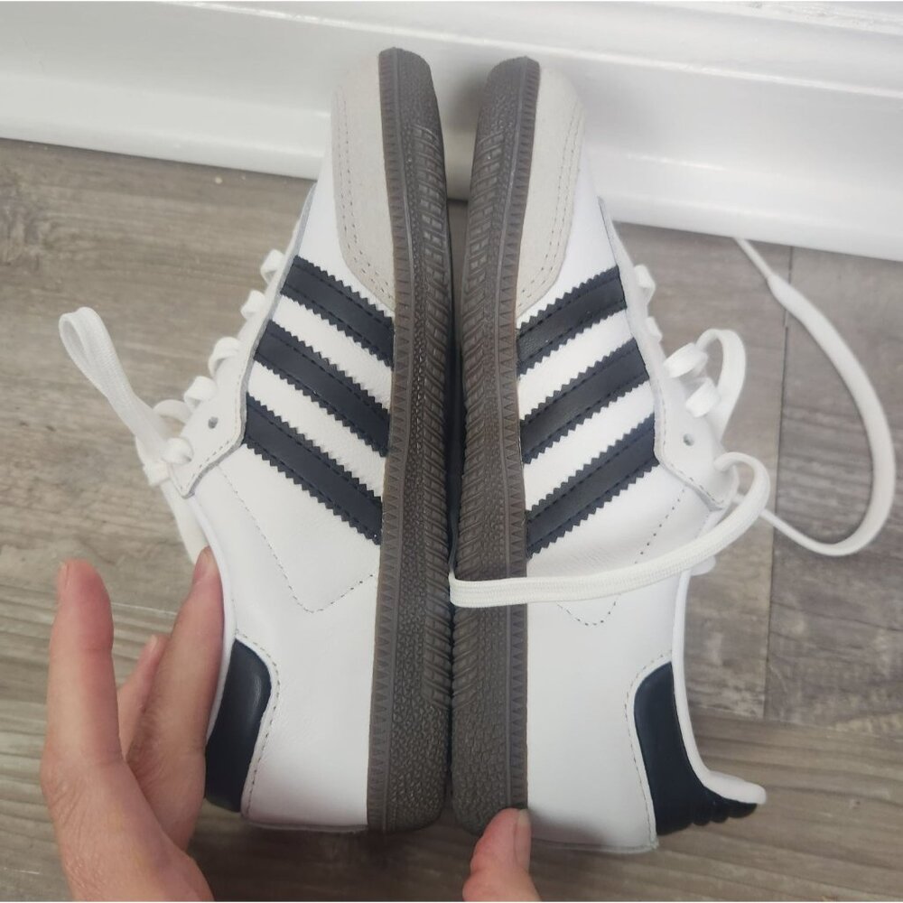Adidas Kids Sz. 13 Samba OG Low White Black Gum Sneakers NWOT - Picture 5 of 5